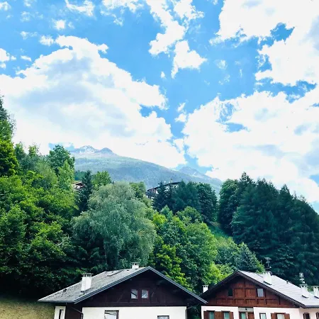 Elga - Relax In Alta Valtellina - Bormio Hotel apartamentowy